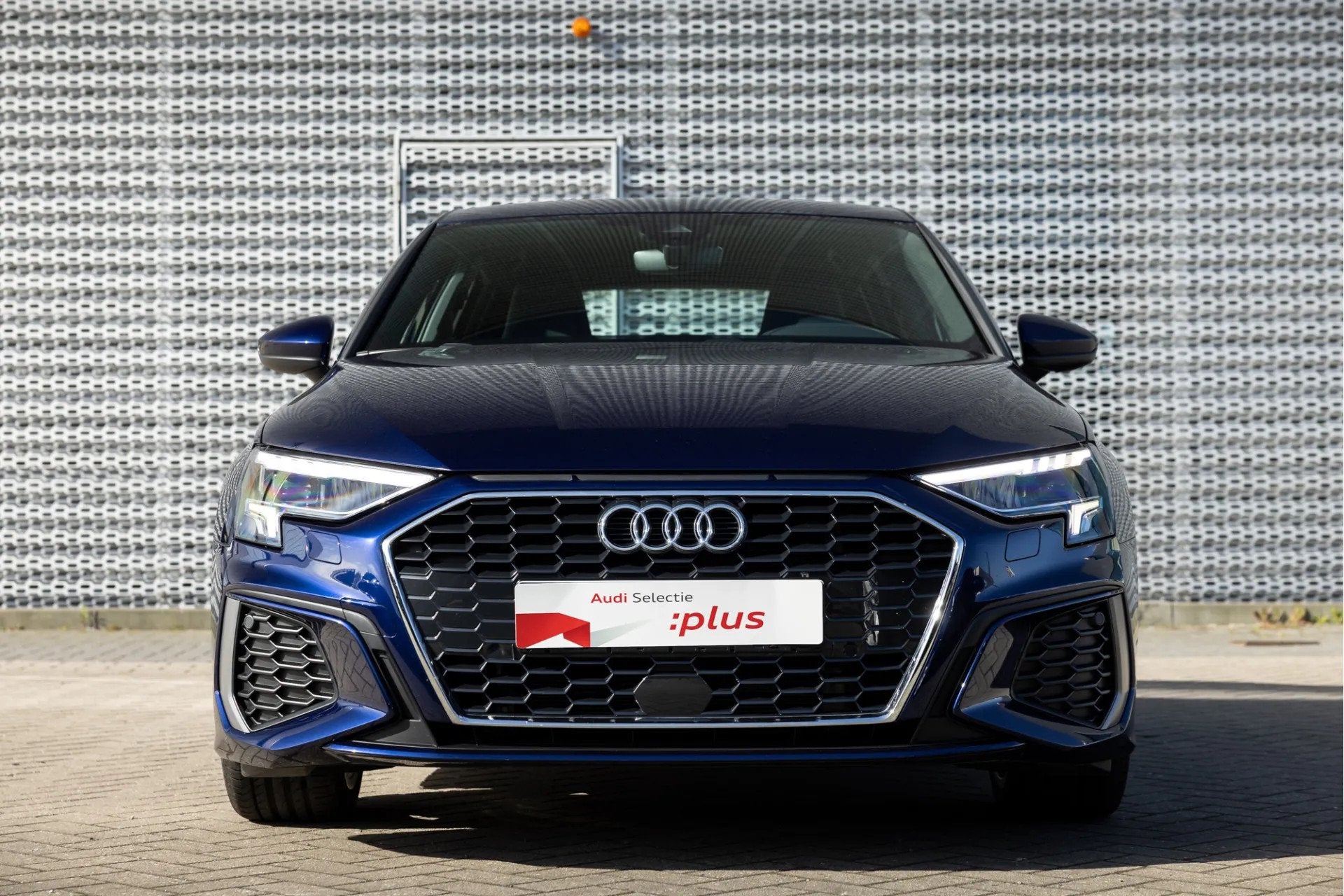 Audi A3 Sportback 40 TFSI e 204PK S Line (bj 2022), Automaat, Gebruikt, 1535 kg, Blauw