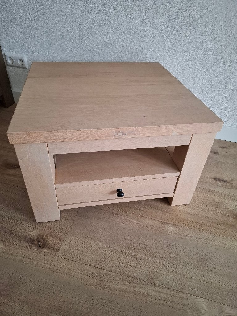 Salontafel BKS, eikenhout 65 x 65 x 41 cm hoog, Ophalen, 50 tot 100 cm, 50 tot 100 cm, Zo goed als nieuw
