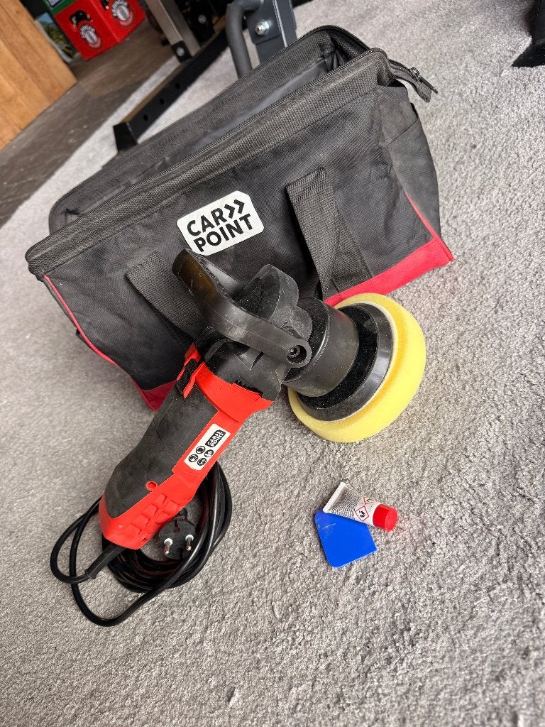 Carpoint 600W Excentrische Polijstmachine + Tas, Ophalen of Verzenden