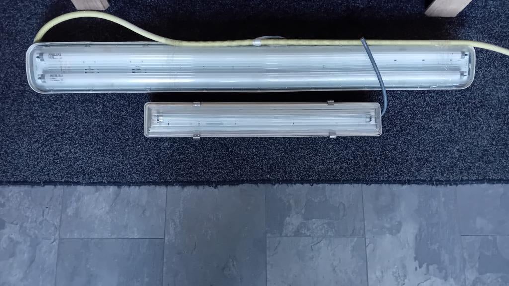 2 tl balken, Doe-het-zelf en Verbouw, Buizen en Afvoer, Ophalen of Verzenden, Zink, Minder dan 2 meter, 80 mm of meer
