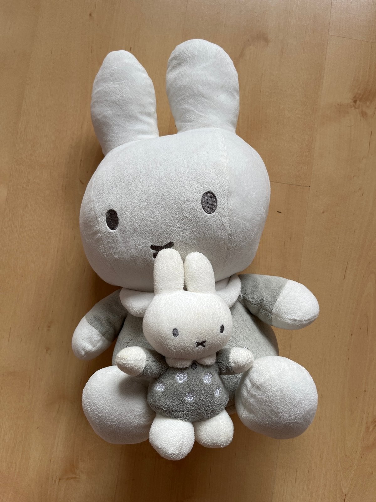 Nijntje knuffel set: grote en kleine Nijntje, Grijs, Konijn, Nijntje, Ophalen of Verzenden