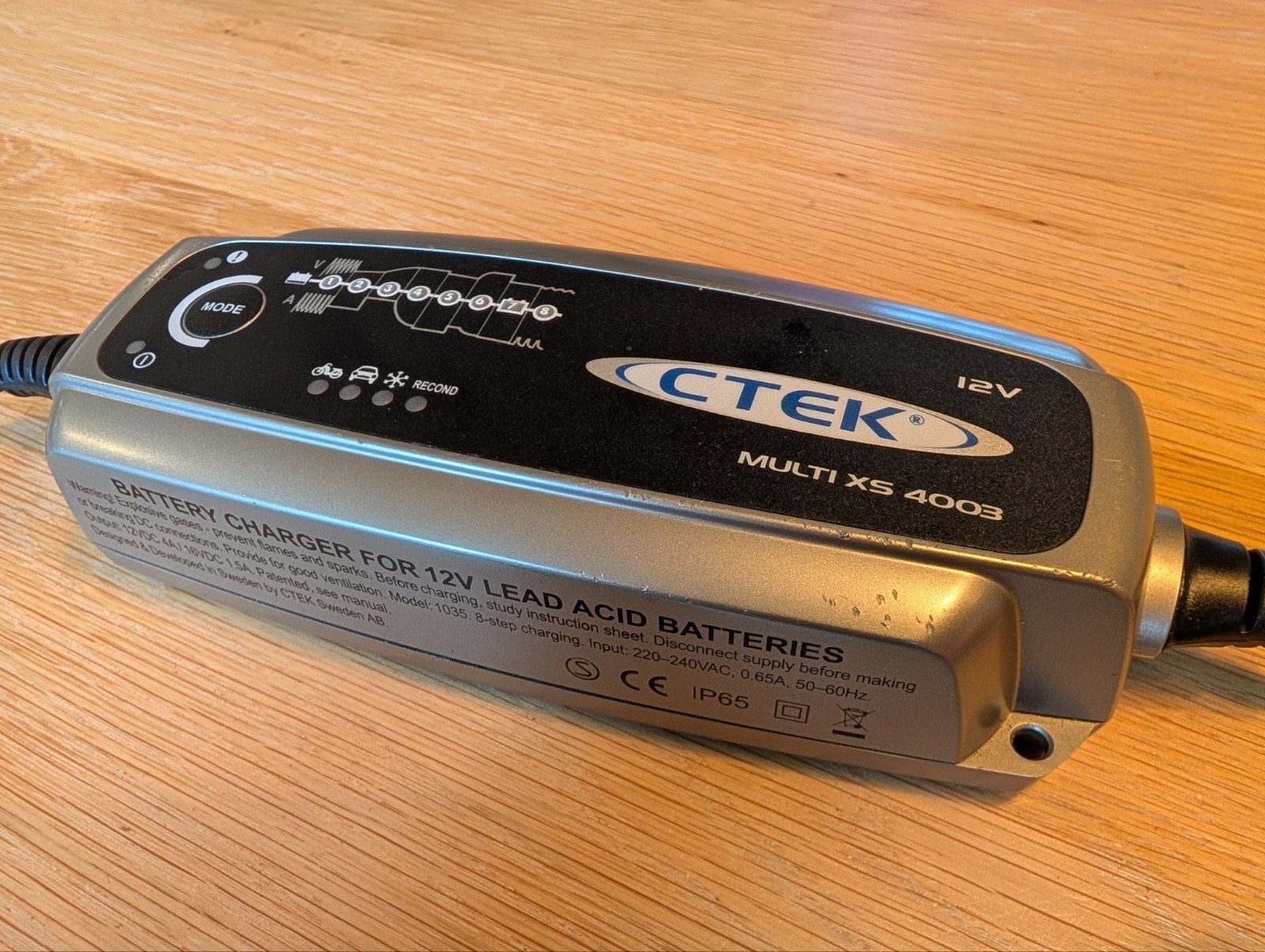 CTEK MULTI XS 4003 acculader 12V, Ophalen of Verzenden, Gebruikt, Universele onderdelen