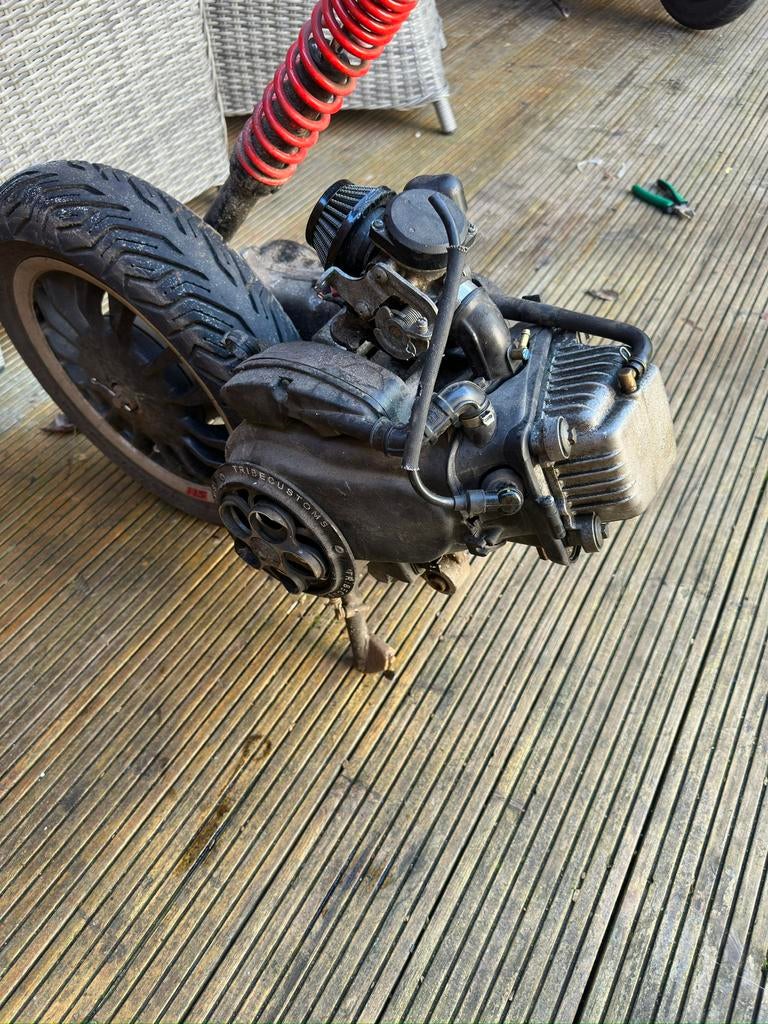 Vespa 50cc 4t 2v blok carburateur, Ophalen of Verzenden, Gebruikt