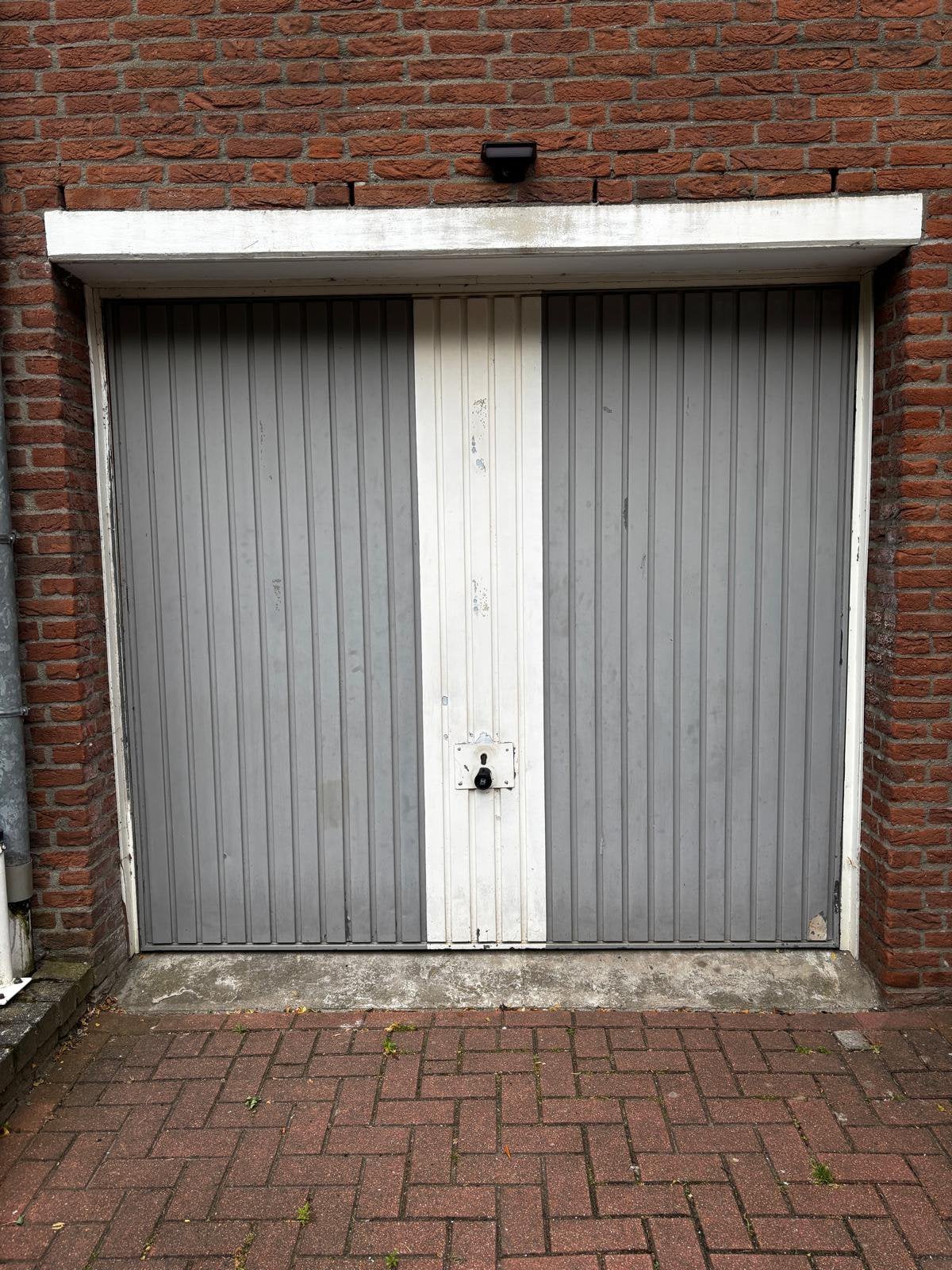 Garagedeur Gratis, Doe-het-zelf en Verbouw, Deuren en Horren, Ophalen, Gebruikt, Garagedeur, 120 cm of meer