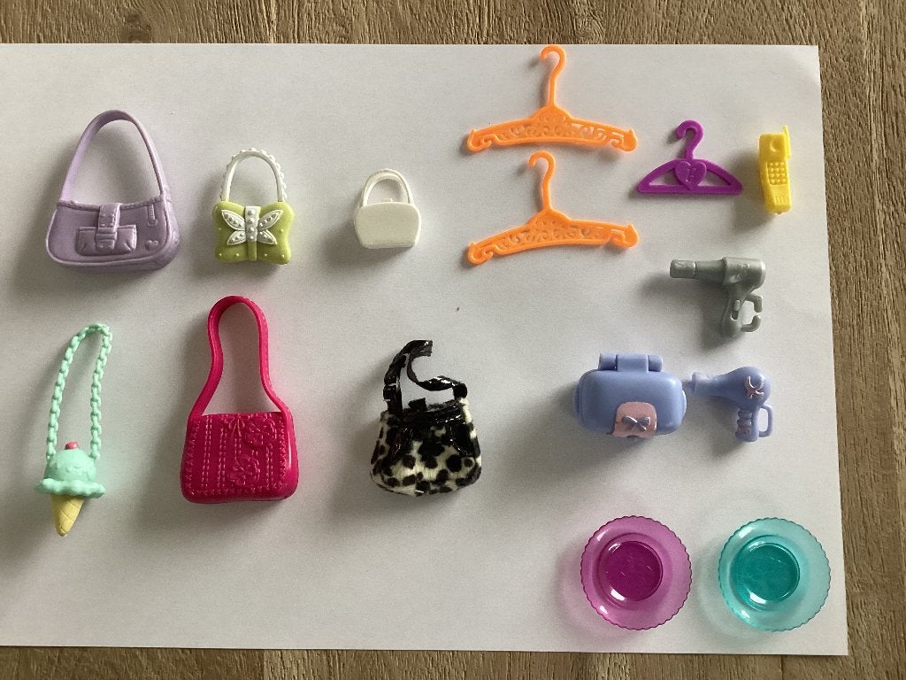 Barbie accessoires en schoenen/laarzen., Ophalen of Verzenden, Zo goed als nieuw, Accessoires