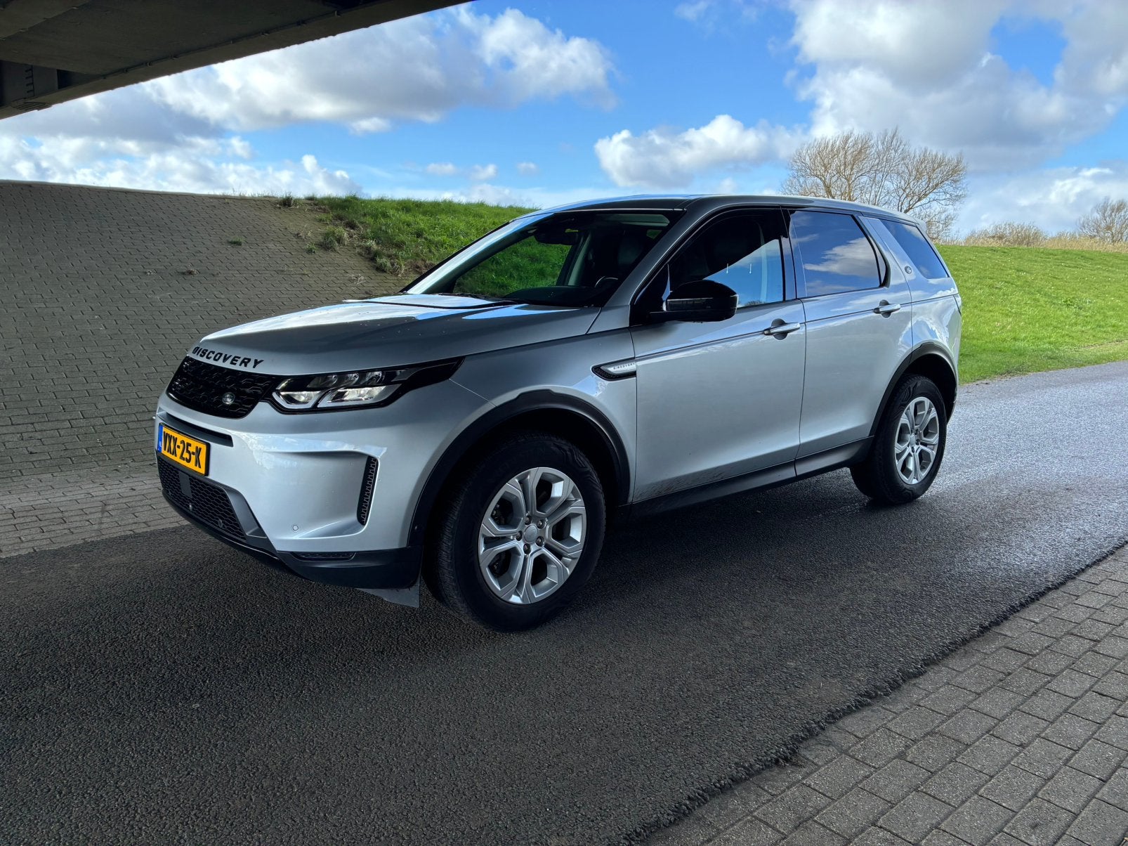 Land Rover Discovery Sport 2.0 D 165 PK  R-Dynamic  aut, Auto's, Automaat, 1998 cc, Land Rover, 4 cilinders