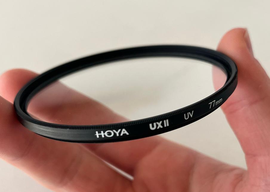 Hoya UX II UV Filter 77mm, Overige merken, UV-filter, Ophalen of Verzenden, Zo goed als nieuw