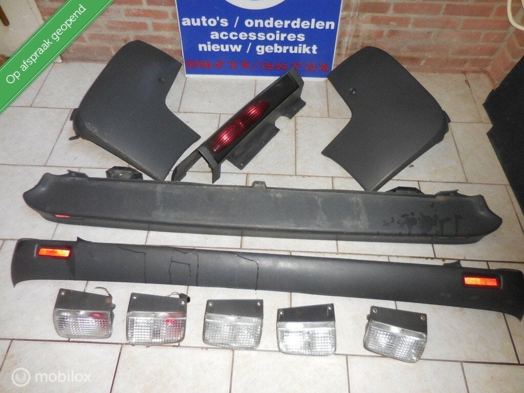 Achterbumper bumperhoek en achterlicht Opel Vivaro '01 - '14, Auto-onderdelen, Gebruikt, Opel, Ophalen of Verzenden, Opel