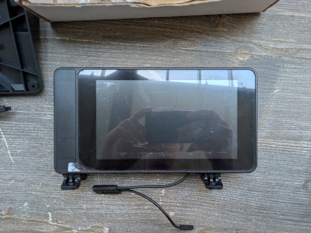 Raspberry Pi 7" Touchscreen + Smarti Pi Touch 2 behuizing, Ophalen of Verzenden, Nieuw