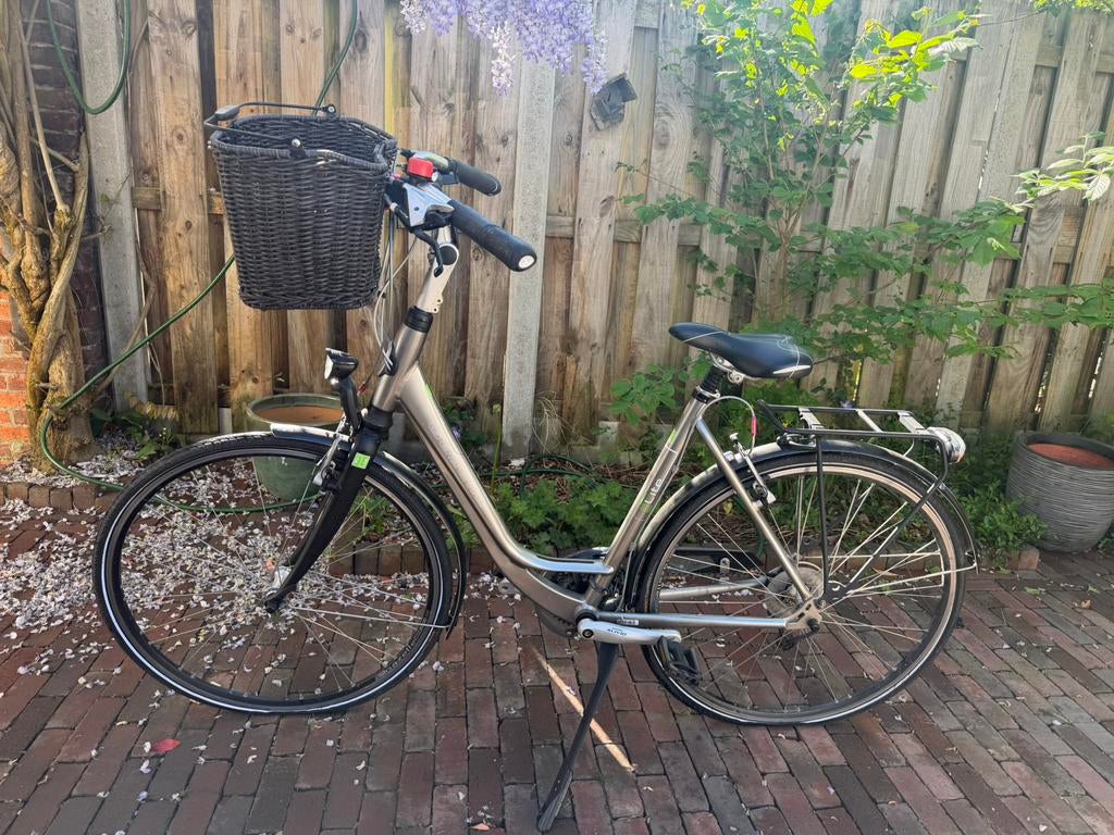 Gazelle Medeo Lite Damesfiets - Compleet Uitgerust, Ophalen, Velgrem, Versnellingen, Gazelle