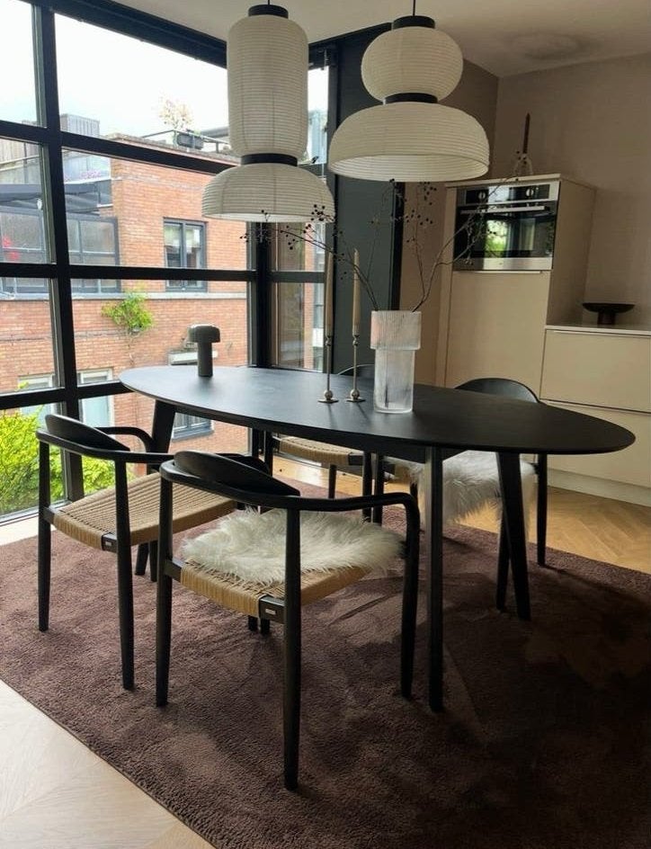 Kave Home Nina stoel - mat zwart met beige koord, Huis en Inrichting, Ophalen, Zwart, Zo goed als nieuw, Vier