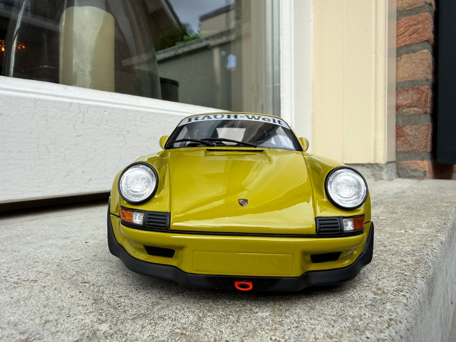 1:18 Porsche 911 930 RWB Ducktail Kaki 1973 GT Spirit GT120, Hobby en Vrije tijd, Modelauto's | 1:18, Overige merken, Info@gts-models.com