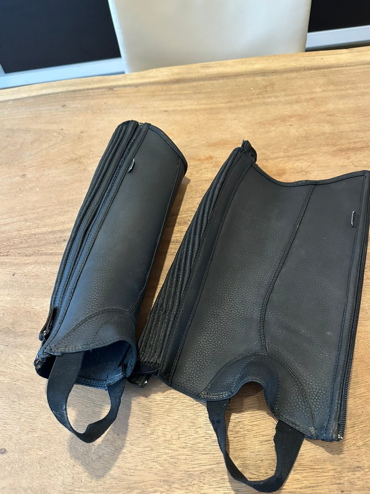 Chaps 12 jaar 35 cm, Dieren en Toebehoren, Ophalen of Verzenden, Zo goed als nieuw, Schoeisel