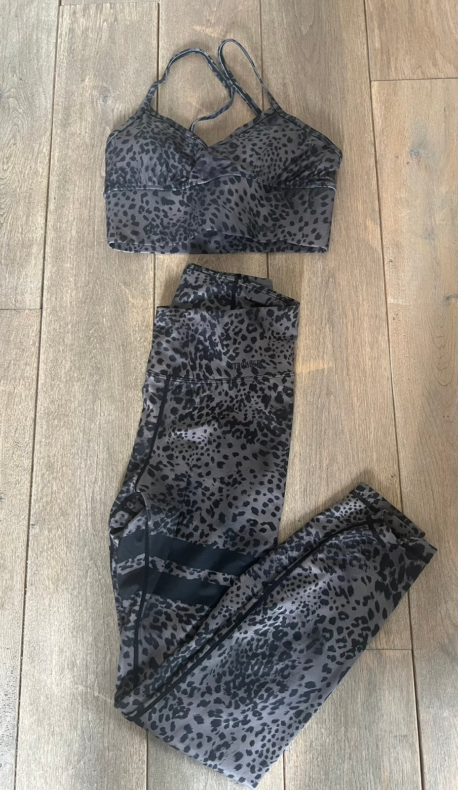 Stronger set legging wn top small, Zwart, Ophalen of Verzenden, Maat 36 (S), Fitness of Aerobics