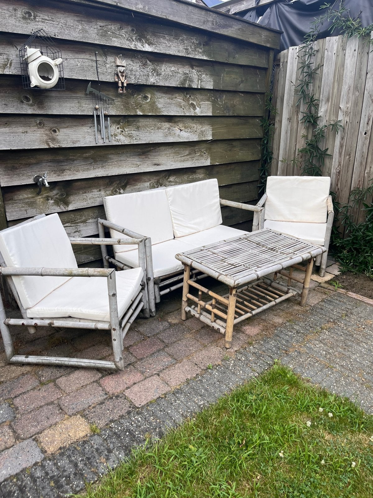 Bamboe loungeset met tafel en kussens, Ophalen, 4 zitplaatsen, Gebruikt, Loungeset