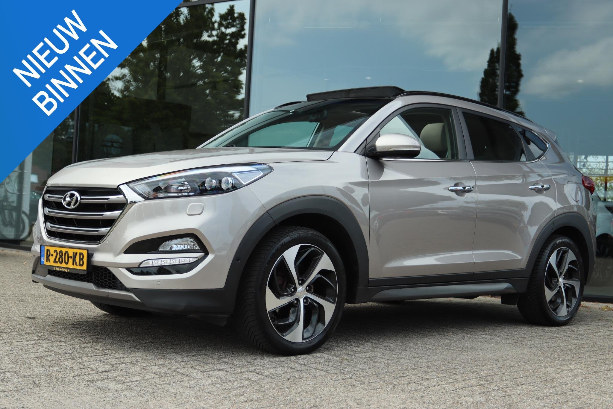 HYUNDAI TUCSON 1.6 T-GDi PREMIUM 4WD AUT. | PANO | CAMERA |, Auto's, Hyundai, Automaat, Gebruikt, 4 cilinders, Leder