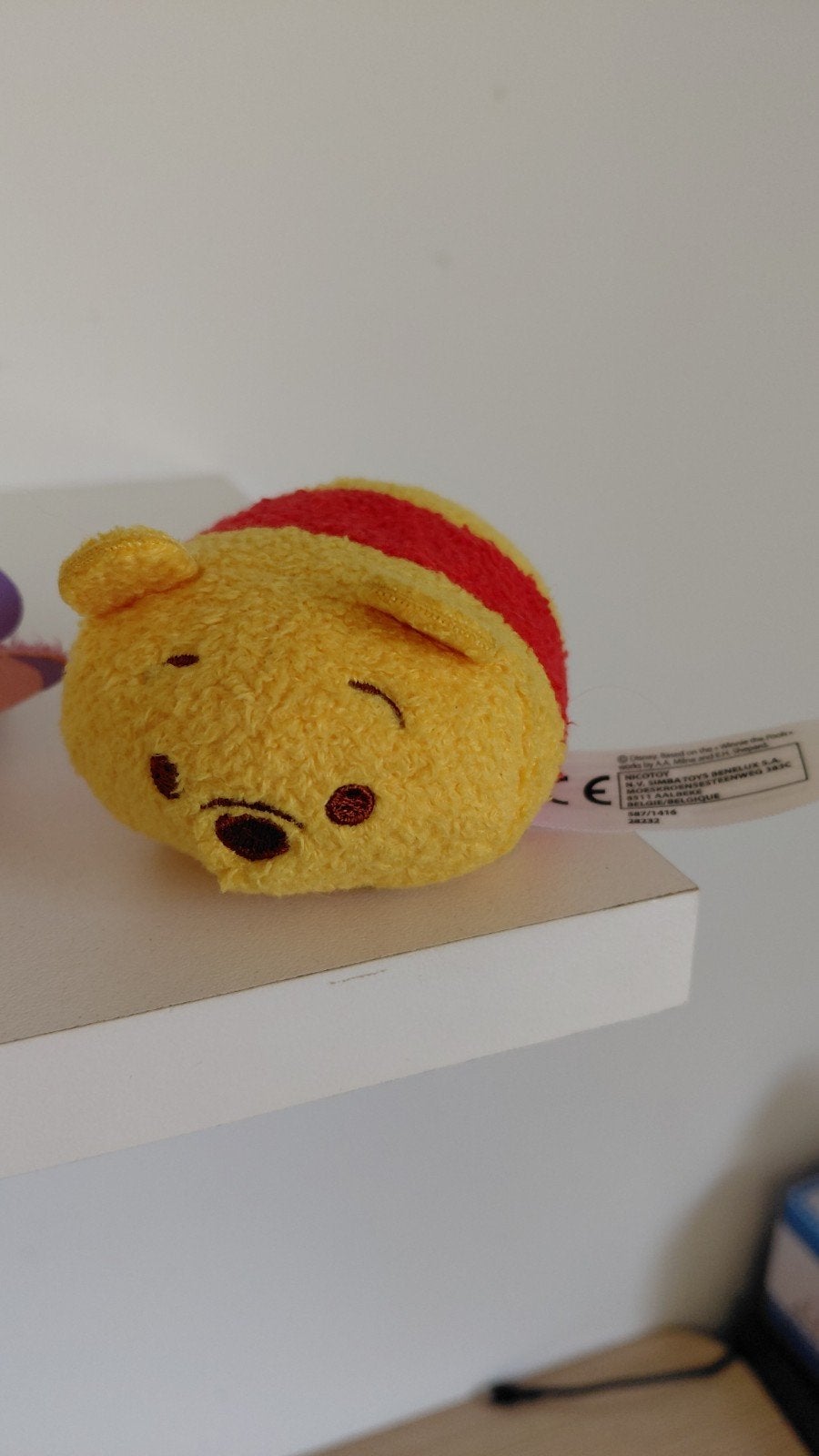 Winnie the pooh knuffel Tsum Tsum Disney, Ophalen of Verzenden, Winnie de Poeh of vrienden, Zo goed als nieuw, Beeldje of Figuurtje