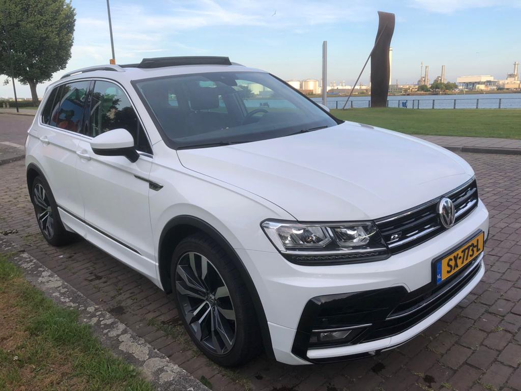 Vw Tiguan 1.4 TSI Highline R-line Pano Virtual cockpit, Voorwielaandrijving, 125 pk, 4 cilinders, Wit