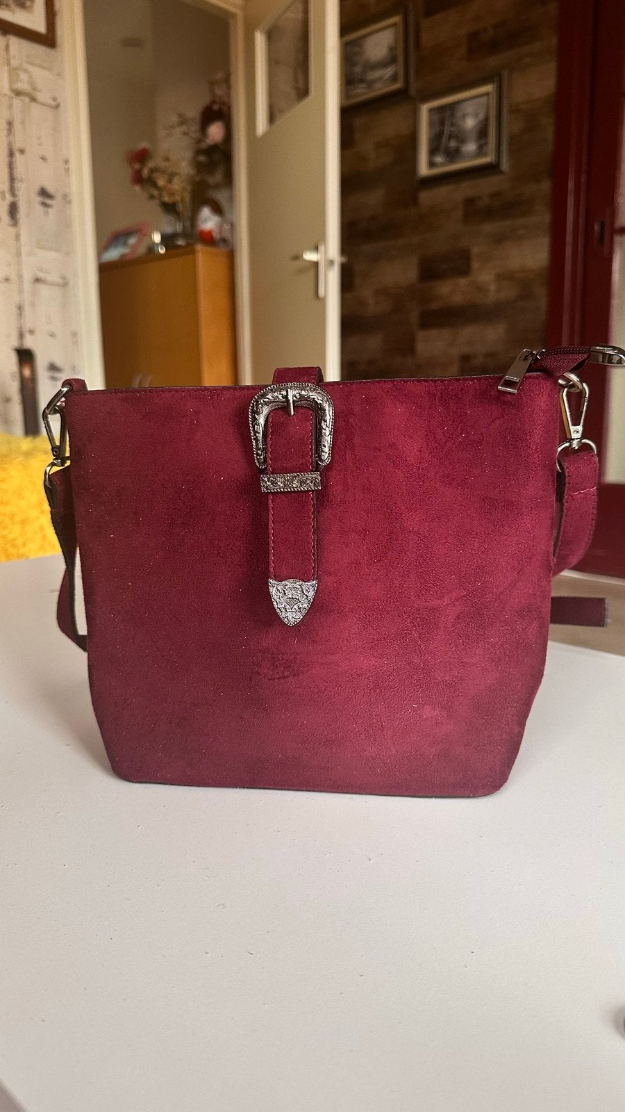 XOXO bucket bag with vintage style buckle, Ophalen of Verzenden