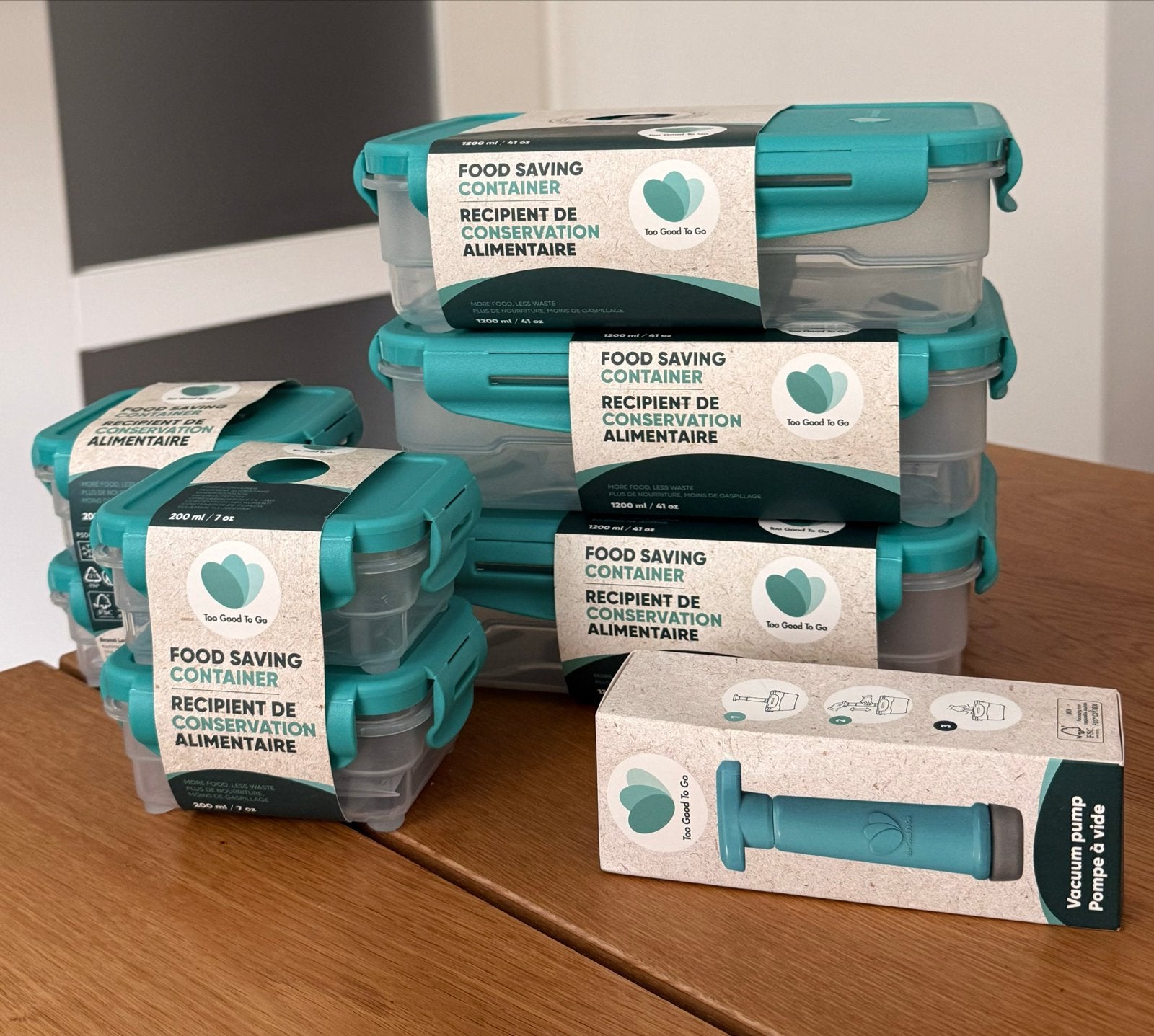 Nieuwe 8-delige set vershoudbakjes met vacuümpomp, Kunststof, Nieuw, Ophalen of Verzenden, Overige merken