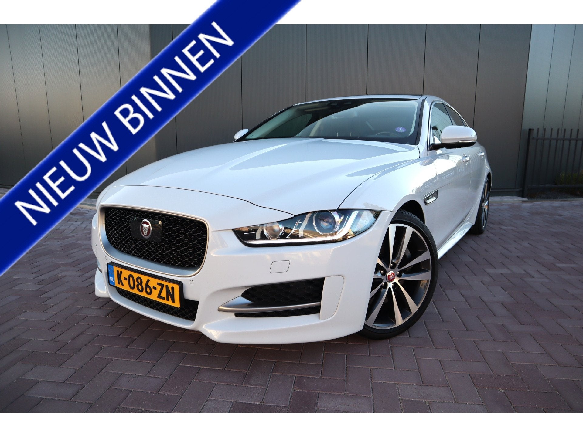 Jaguar XE 2.0 Portfolio R-Sport Automaat Panoramadak Leder N, Automaat, 12 maanden, Achterwielaandrijving, 4 cilinders