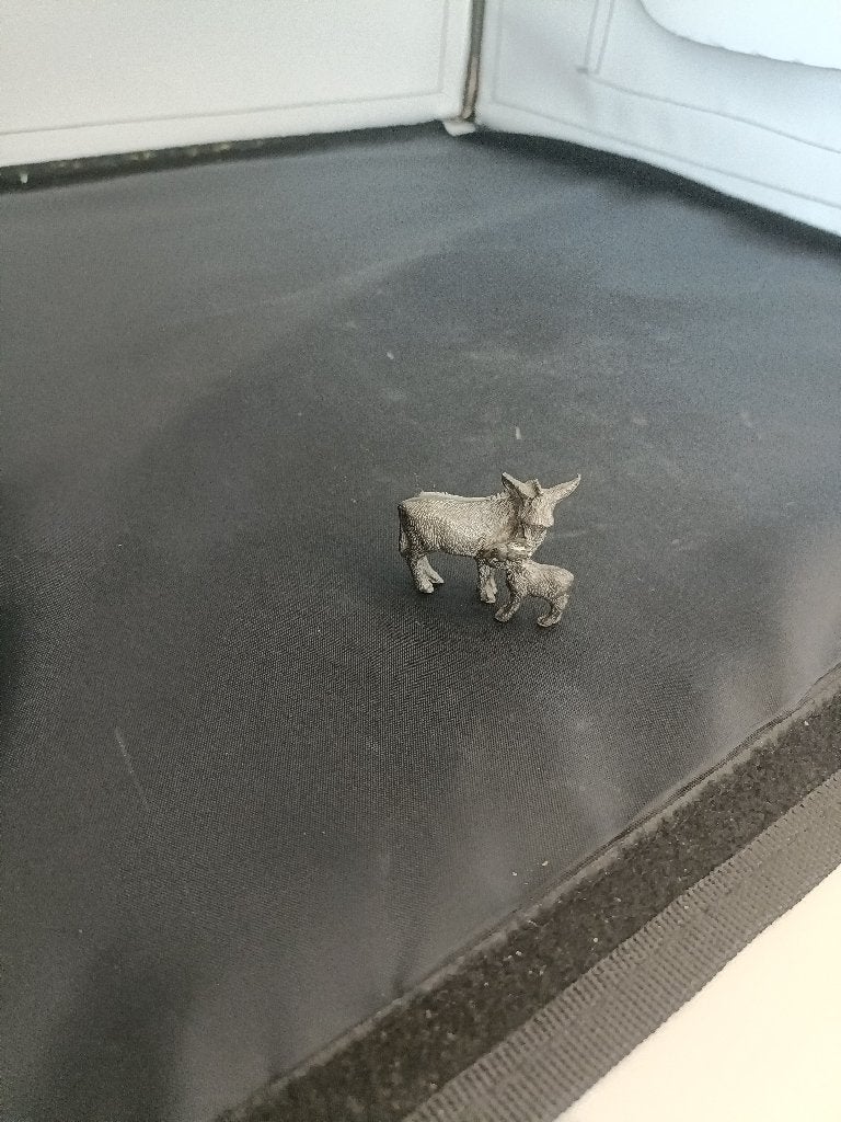 metalen miniatuur dieren beeldje, Verzamelen, Beelden en Beeldjes, Ophalen of Verzenden, Zo goed als nieuw, Dier