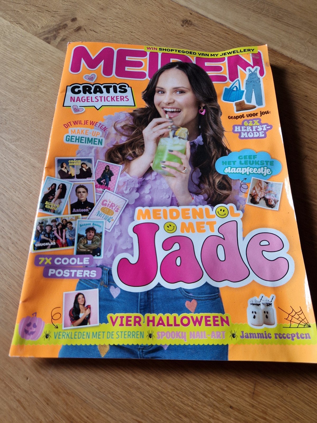 meiden magazine Halloween, Boeken, Ophalen of Verzenden, Damesbladen
