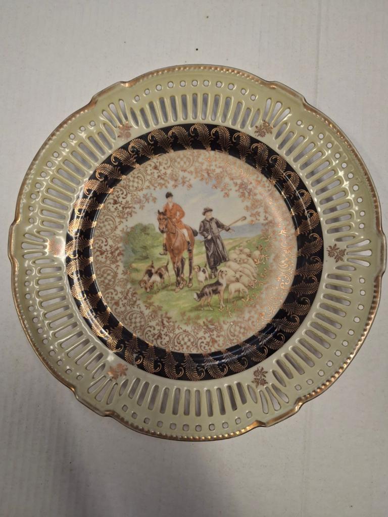 Decoratief Porseleinen Bord met Jachtscène en Herder, Antiek en Kunst, Antiek | Wandborden en Tegels, Ophalen of Verzenden