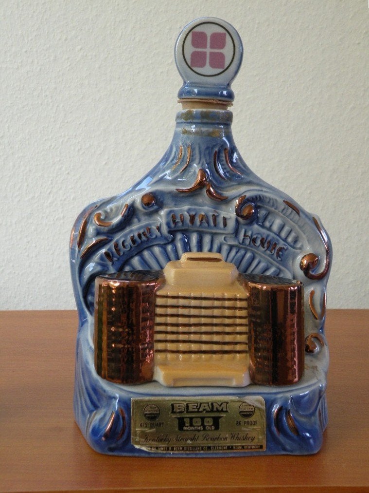 Bourbon-decanter, Jim Beam, Regency Hyatt House-hotel, 1971., Antiek en Kunst, Ophalen of Verzenden