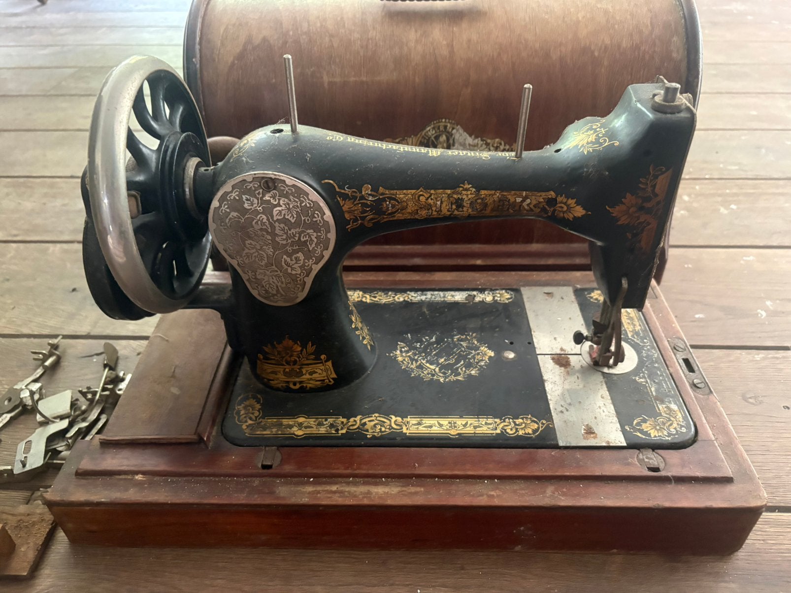 Antieke Singer machine, Ophalen