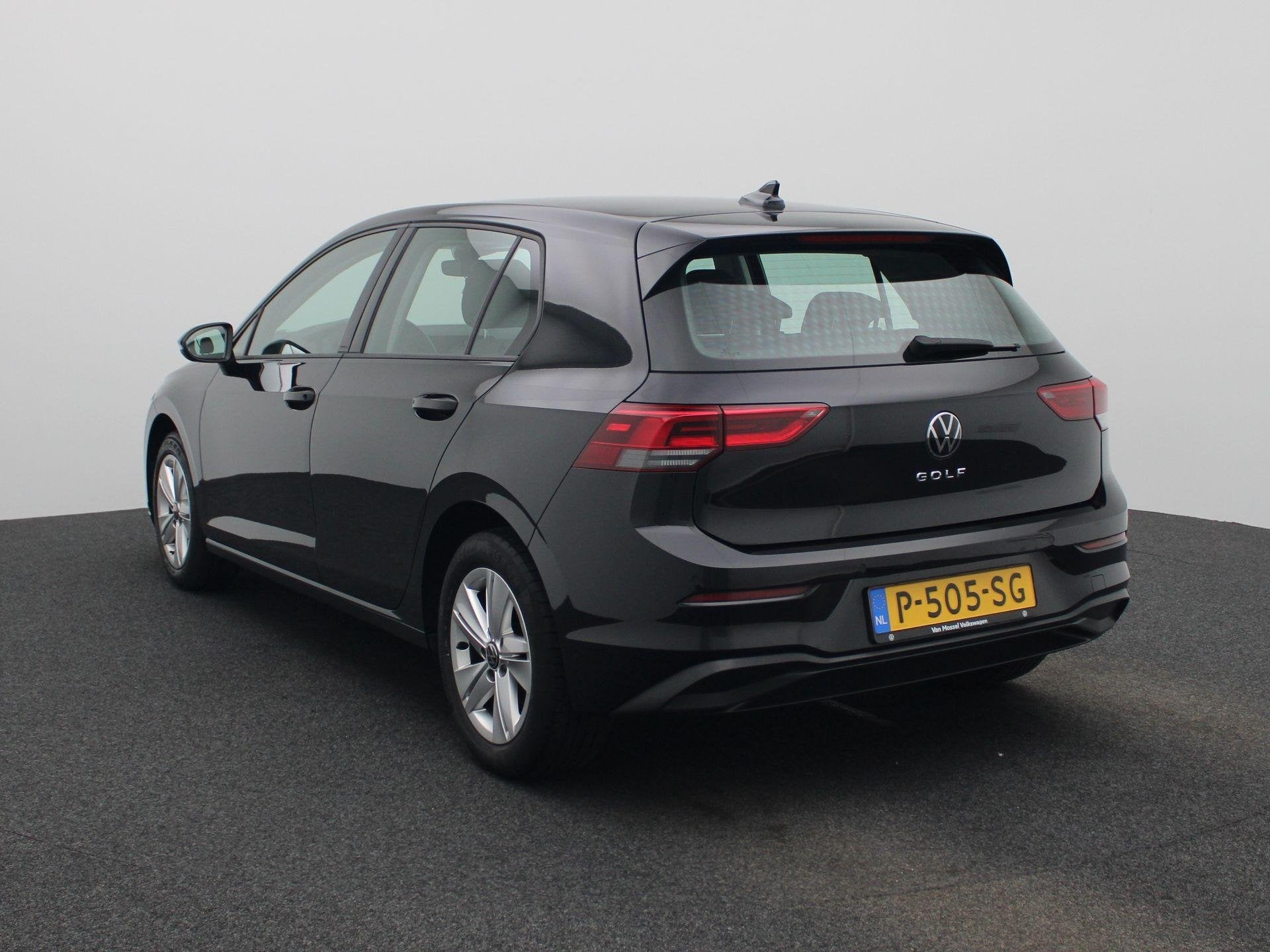 Volkswagen Golf 1.0 TSI Life | Apple Carplay / Android Auto, Voorwielaandrijving, Stof, Gebruikt, Euro 6