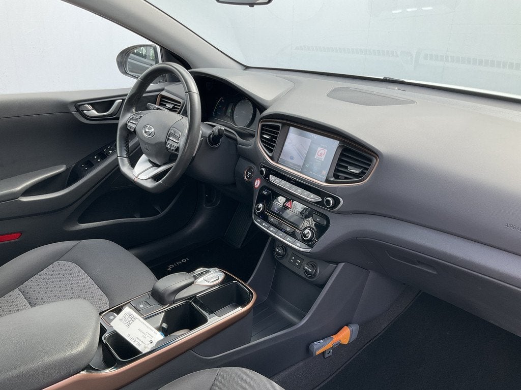 Hyundai IONIQ Comfort EV SOH 90% Adapt.Cruise 1Eig Navi/Cam, Gebruikt, Automatische klimaatregeling, Wit, Origineel Nederlands