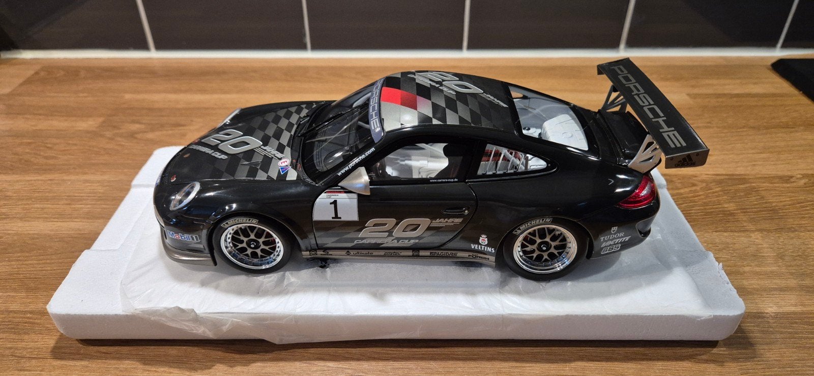 Porsche 911 997 GT3 CUP #20
Merk Minichamps, Hobby en Vrije tijd, Modelauto's | 1:18, Ophalen of Verzenden, Zo goed als nieuw