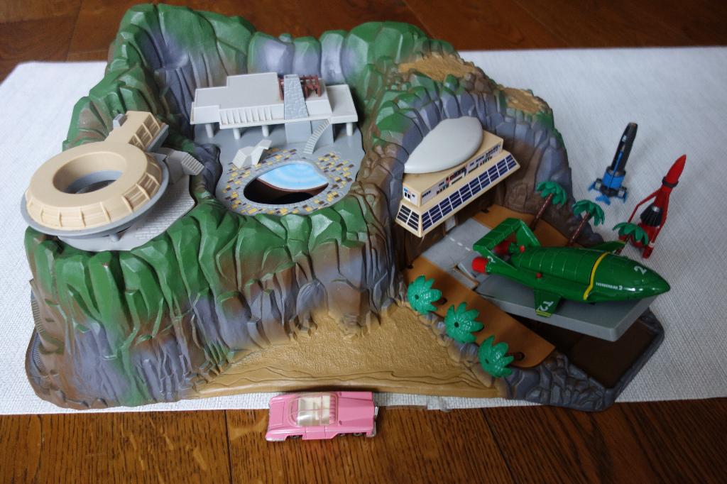 Thunderbirds tracy island, Ophalen of Verzenden
