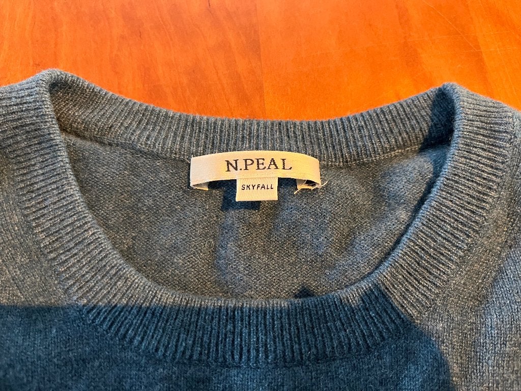 N.Peal Oxford trui Skyfall (James Bond) met zeldzaam label, Ophalen of Verzenden, Gedragen, Maat 46 (S) of kleiner, Blauw
