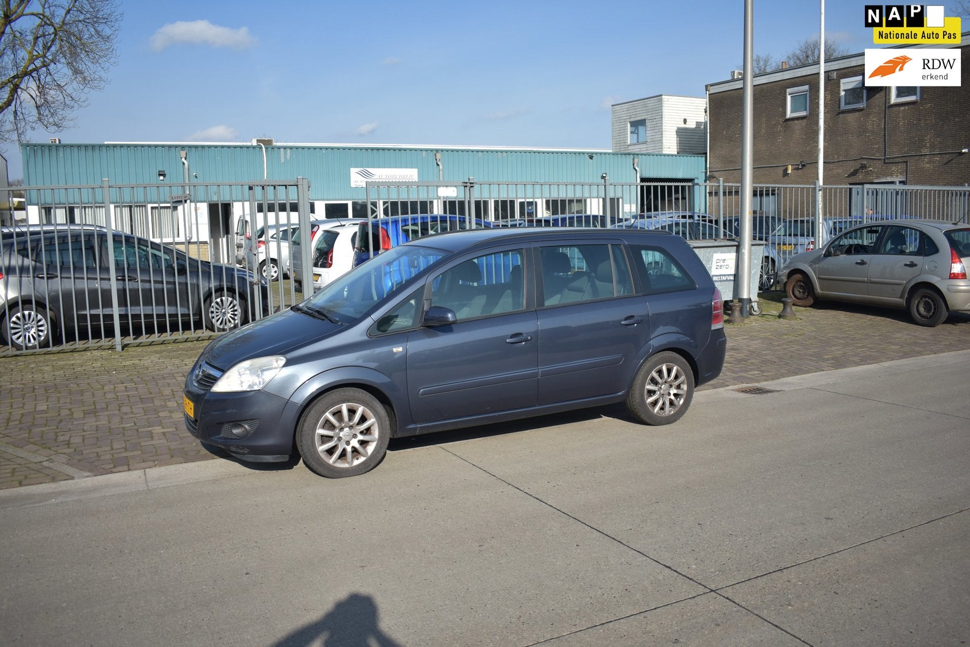 Opel Zafira 1.8 Temptation, Gebruikt, 4 cilinders, Zafira, 1300 kg