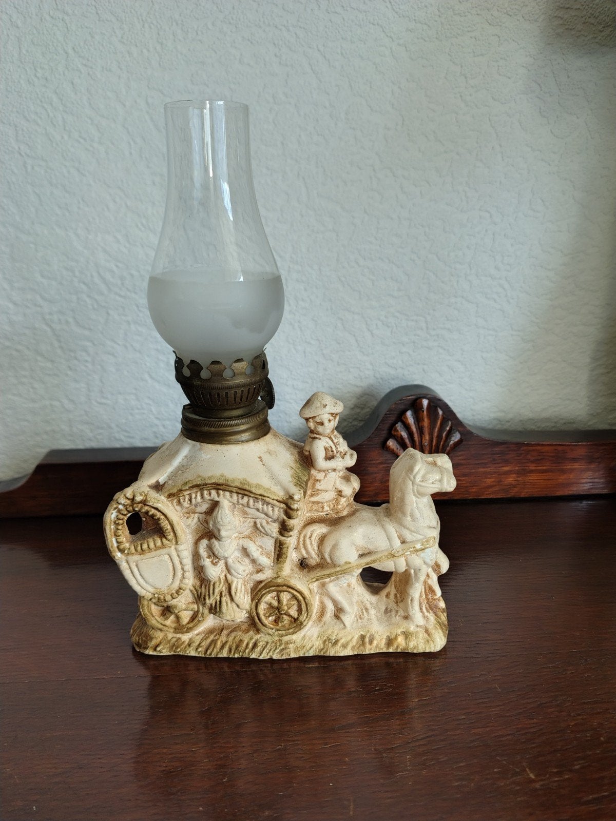 Antieke olielamp in koetsvorm, 20 cm hoog, Ophalen of Verzenden