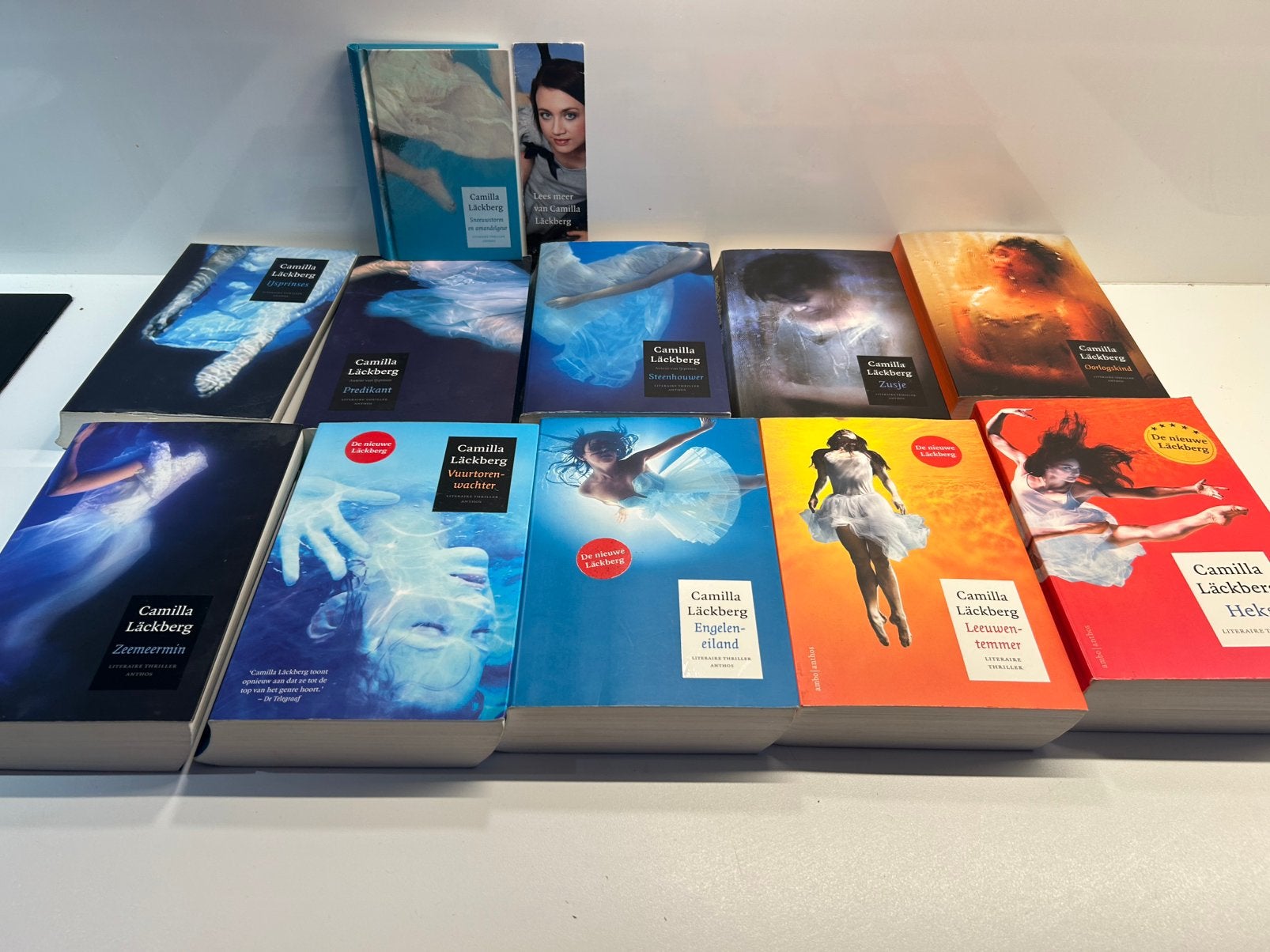 11 zweedse trillers can Camilla Lackberg, Boeken, Ophalen of Verzenden, Gelezen, Scandinavië