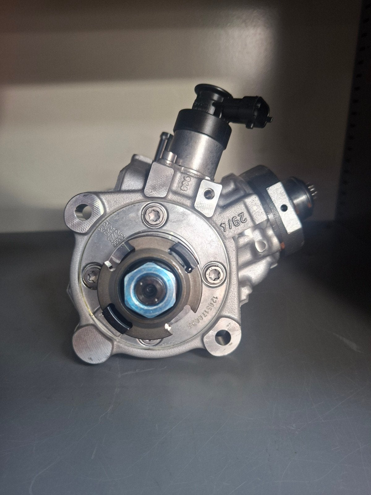 Bosch Brandstofpomp 0445010586 5801572470 Iveco New Daily, Auto-onderdelen, Brandstofsystemen, Ophalen of Verzenden, Nieuw, Overige automerken