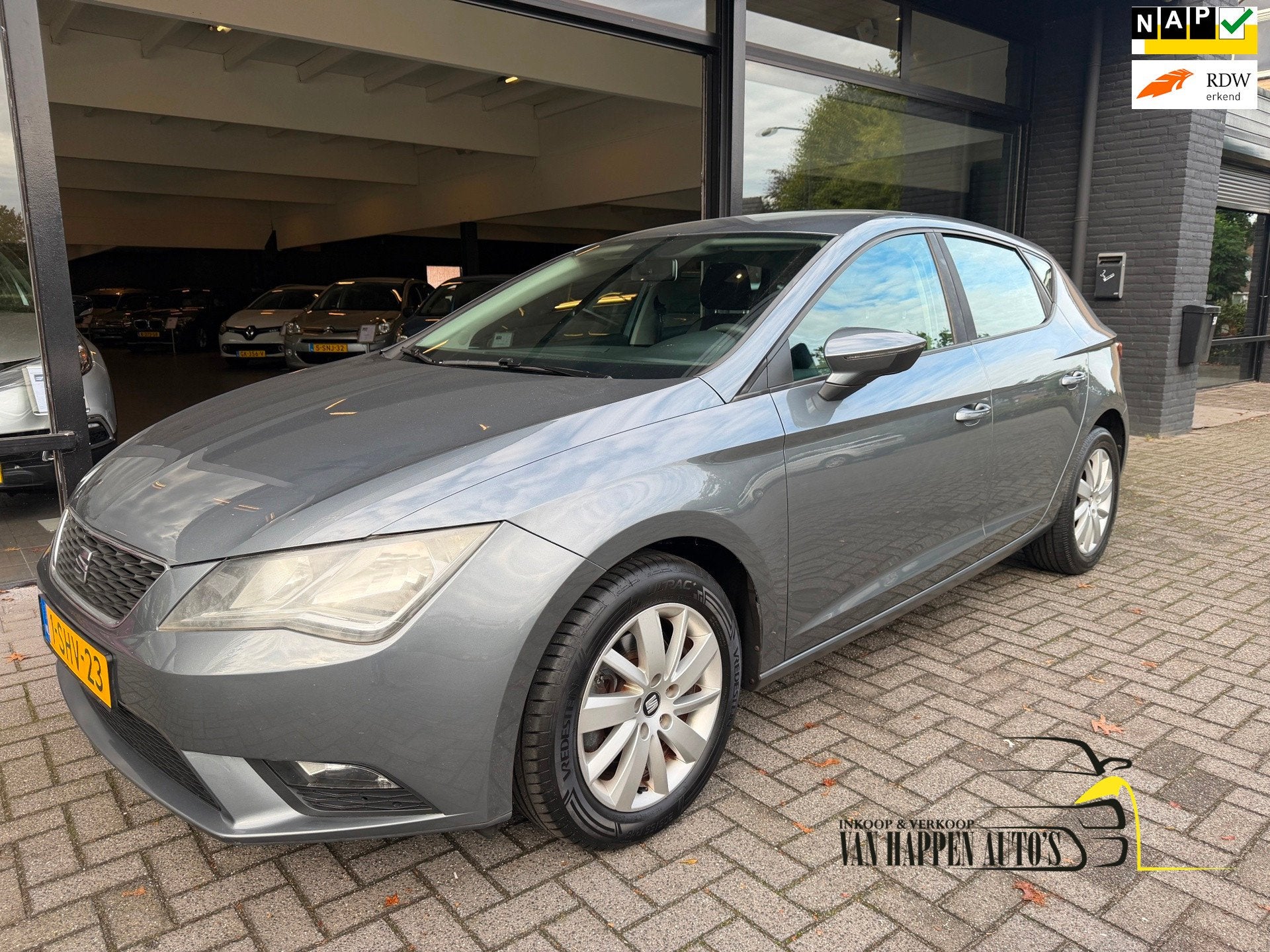 SEAT León
