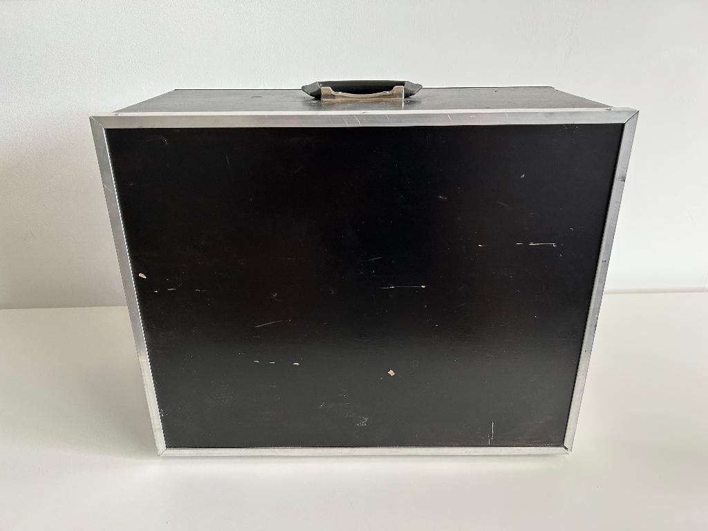 Modelbouw koffer voor 1/14 rc auto's, Ophalen of Verzenden, Gebruikt, Overige schalen, Onderdeel