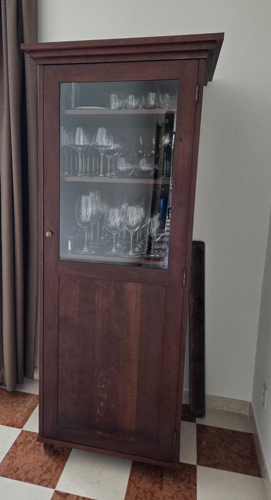 Handgemaakte houten vitrinekast, Ophalen, 50 tot 75 cm, 50 tot 100 cm, 150 tot 200 cm