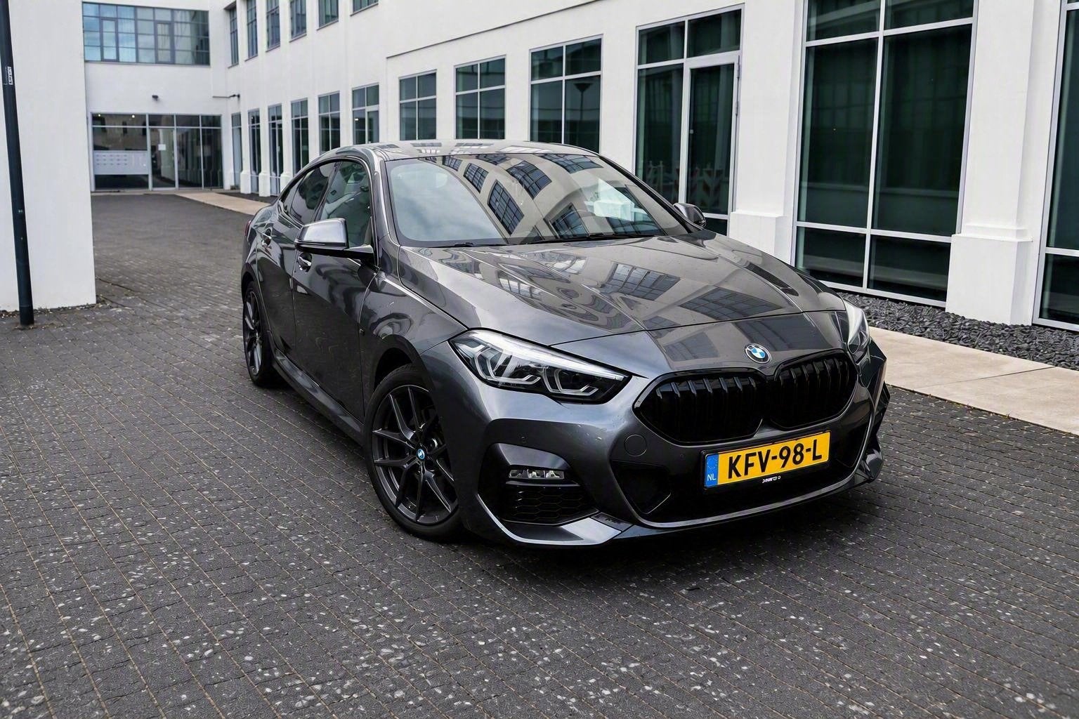 BMW 218i Gran Coupé M Sport 2020, HUD, HK, Camera + ACC vol!, Auto's, BMW, Automaat, Achterwielaandrijving, 1350 kg, Leder en Stof