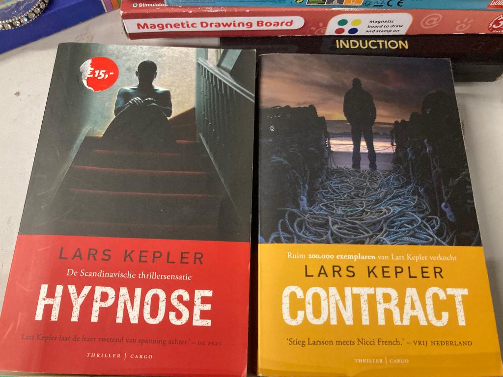 T.K. Lars Kepler Getuige & Hypnose, Boeken, Ophalen of Verzenden, Zo goed als nieuw, Lars Kepler, Wereld overig