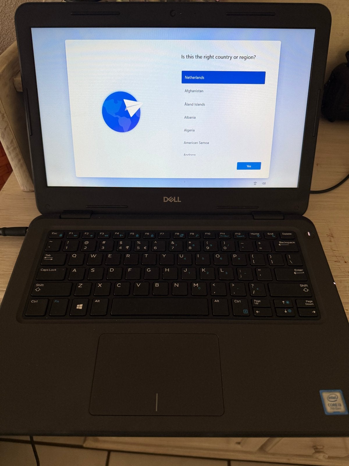 Dell Latitude 3300 i3-7020U 4GB RAM 128GB SSD, Gebruikt, 2 tot 3 Ghz, Qwerty, 13 inch