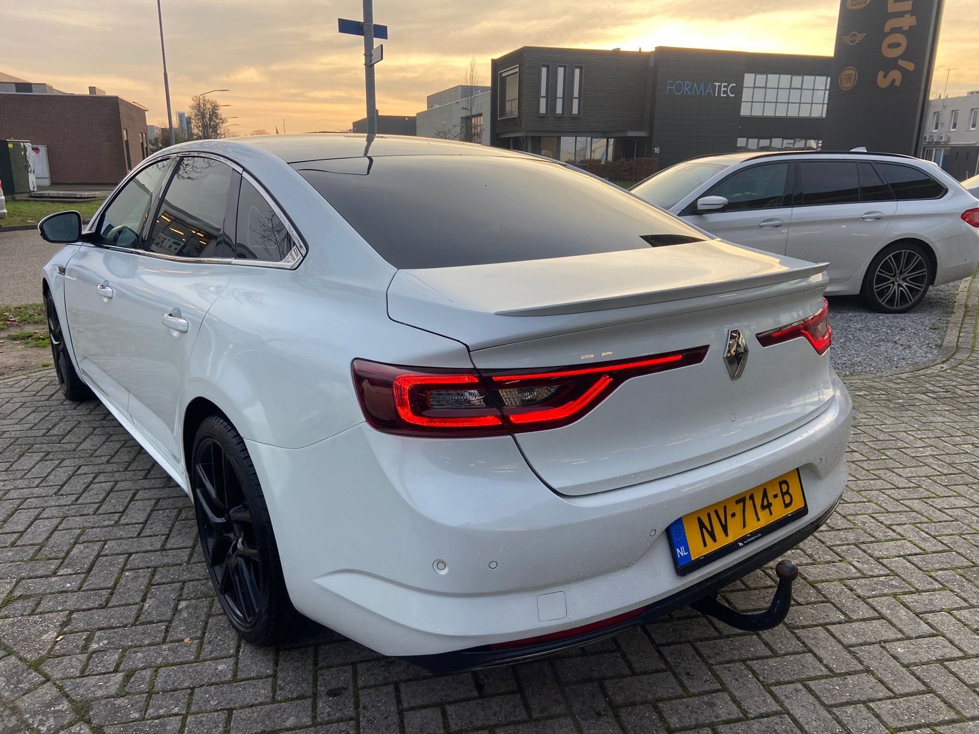 Renault Talisman 1.6 TCe Intens|Cam|Stoelverw.|Sfeer|Keyless, 1618 cc, Gebruikt, 4 cilinders, Leder en Stof