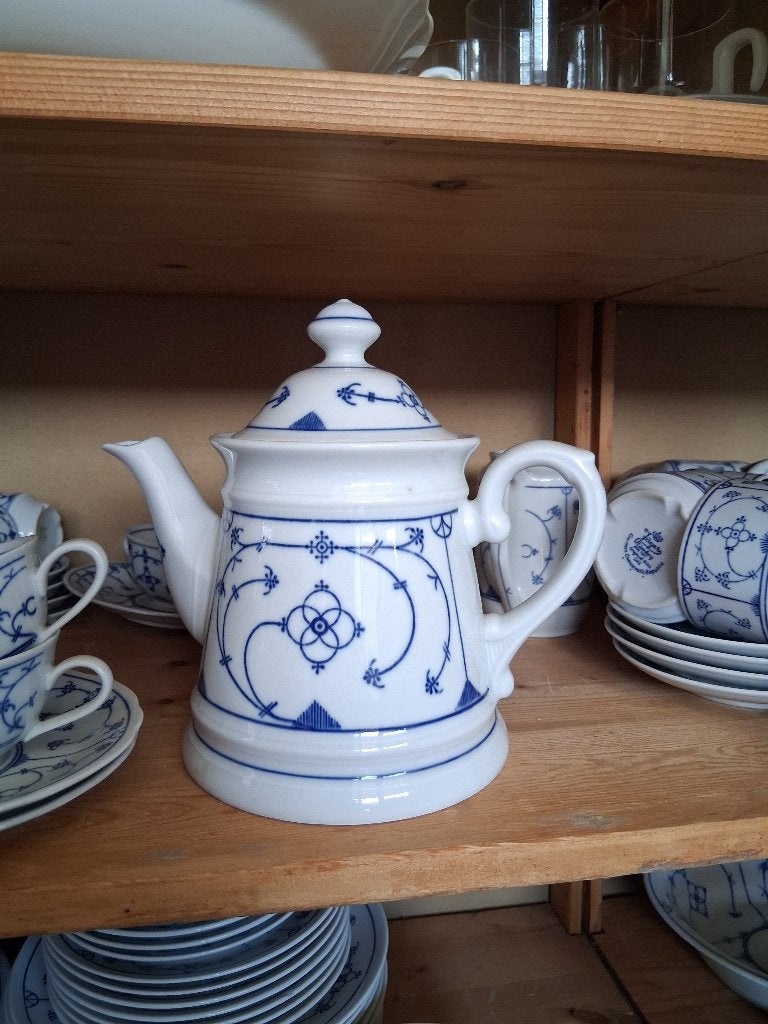 saks  blauw Theepot Winterling, Overige typen, Ophalen of Verzenden, Zo goed als nieuw, Overige stijlen