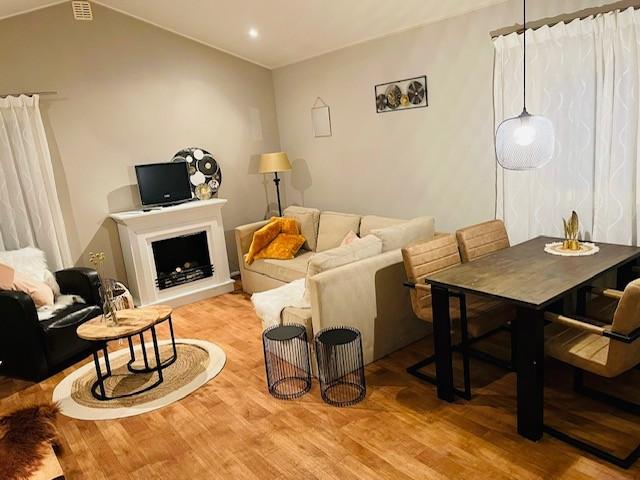 Luxe chalet te huur in Otterlo voor langere termijn, Gelderland, Vrijstaande woning, 3 kamers, Direct bij eigenaar