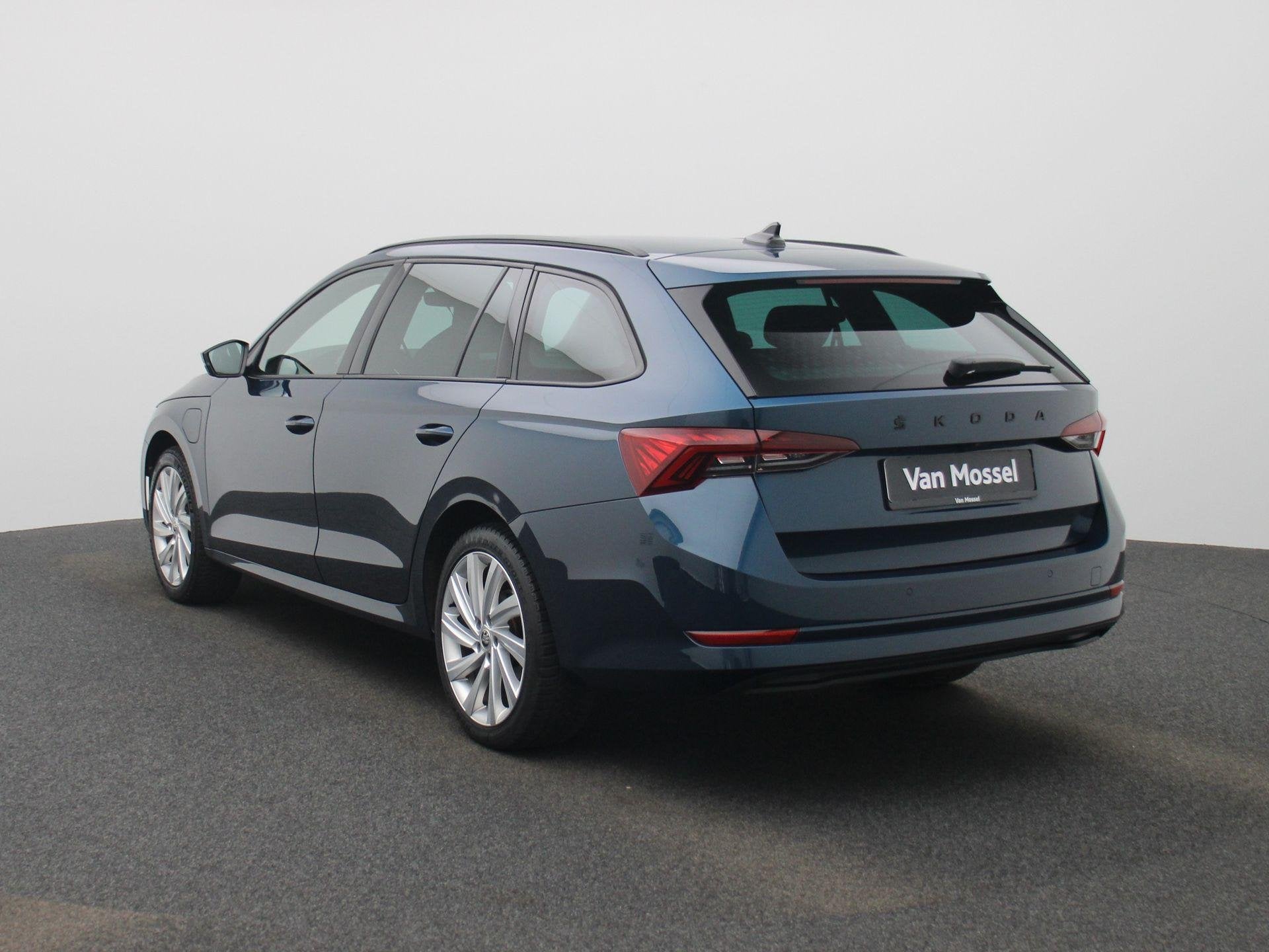 Skoda Octavia Combi 1.4 TSI iV PHEV Business Edition | ELEKT, Auto's, 12 maanden, Stof, Gebruikt, Euro 6