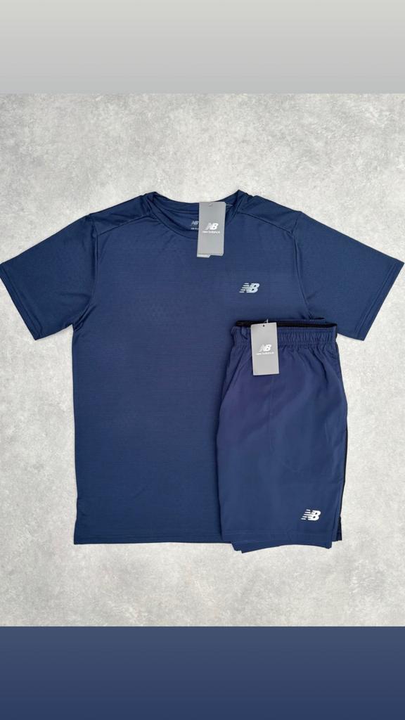 New Balance Zomersetje Donkerblauw (S-L) Authentiek, Ophalen of Verzenden, Zo goed als nieuw, Overige maten, Blauw